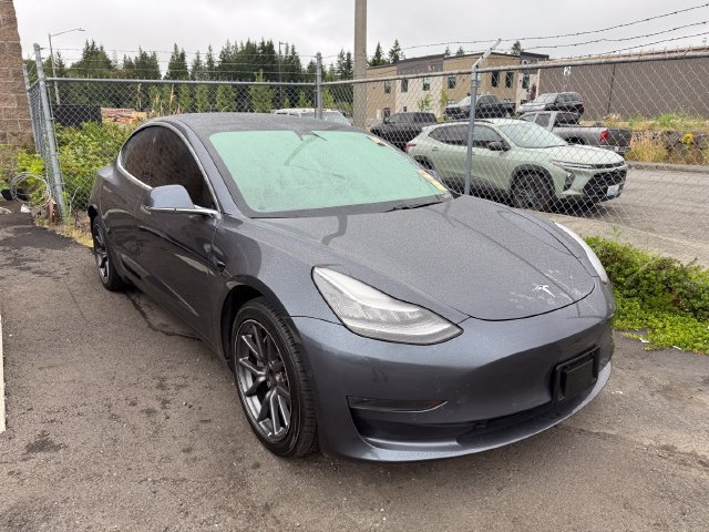 Used 2020 Tesla Model 3 Standard Range RWD image 10