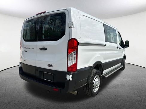 Used 2024 Ford Transit 250 Low Roof AWD w/ Exterior Upgrade Package image 15