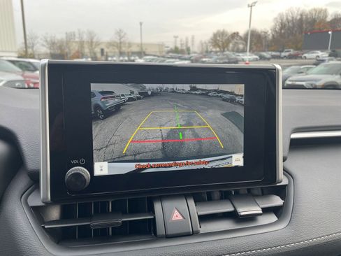 Used 2025 Toyota RAV4 LE image 17