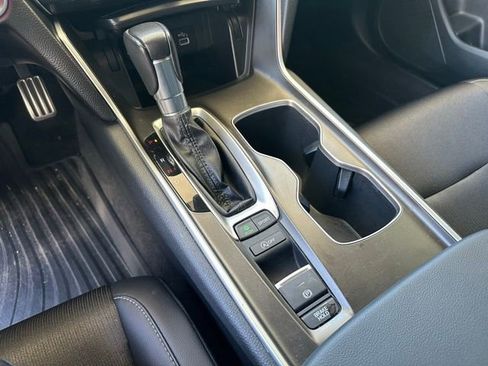 Used 2022 Honda Accord Sport image 18