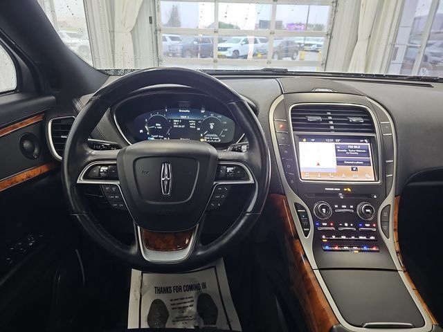Used 2019 Lincoln Nautilus Reserve AWD/4WD image 13