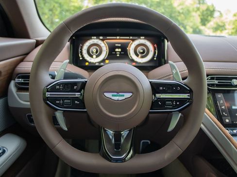 New 2025 Aston Martin DB12 Coupe image 11