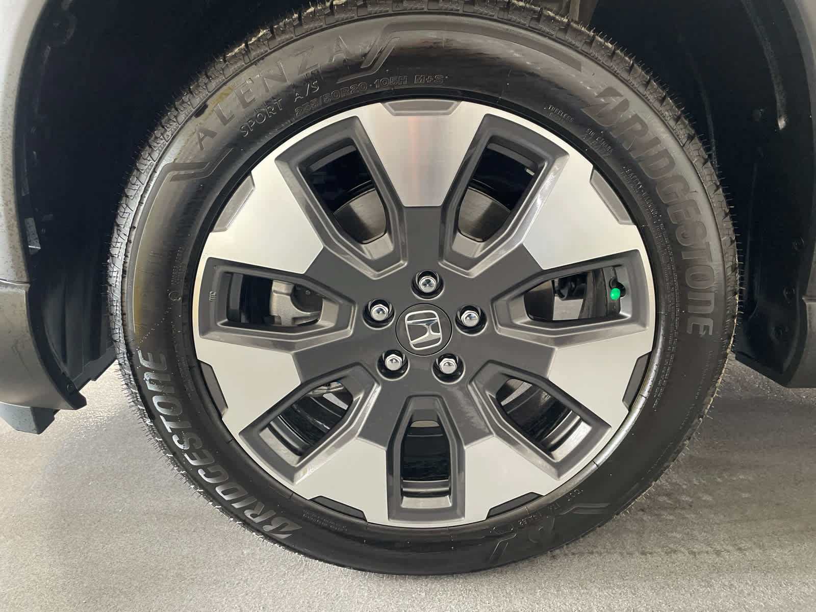 New 2026 Honda Pilot Touring image 5