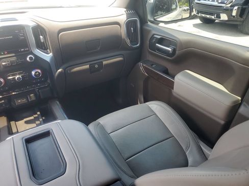 Used 2019 GMC Sierra 1500 SLT w/ SLT Premium Package AWD/4WD image 23