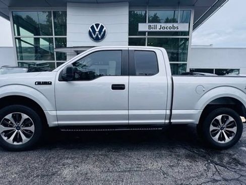 Used 2019 Ford F150 XL w/ Equipment Group 101A Mid AWD/4WD image 2