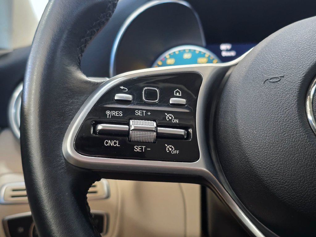 Used 2021 Mercedes-Benz C 300 4MATIC Sedan image 11