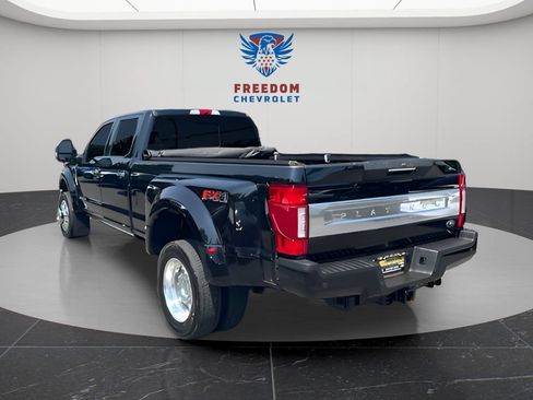 Used 2022 Ford F450 Platinum w/ FX4 Off-Road Package AWD/4WD image 3