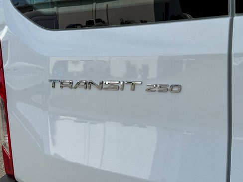 Used 2025 Ford Transit 250 Low Roof w/ Exterior Upgrade Package RWD image 14