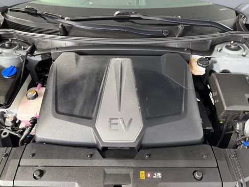 Used 2023 Kia EV6 Wind w/ Wind Technology Package RWD image 22