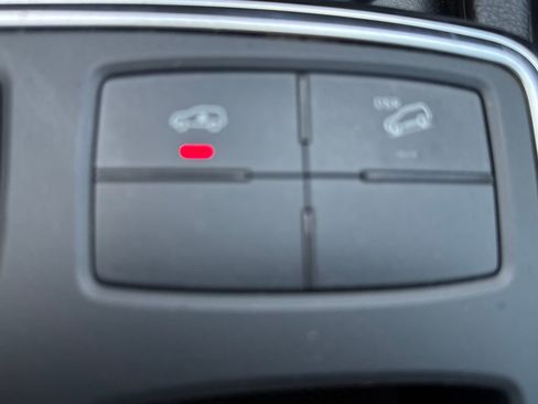 Used 2016 Mercedes-Benz GL 320 BlueTEC 4MATIC image 24