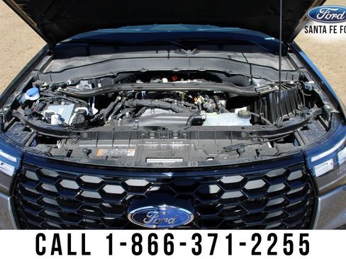 Used 2025 Ford Explorer ST-Line w/ Premium Package RWD image 17