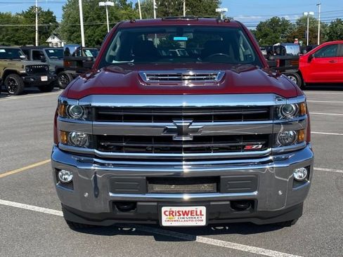 Used 2019 Chevrolet Silverado 2500 LTZ w/ Duramax Plus Package AWD/4WD image 8
