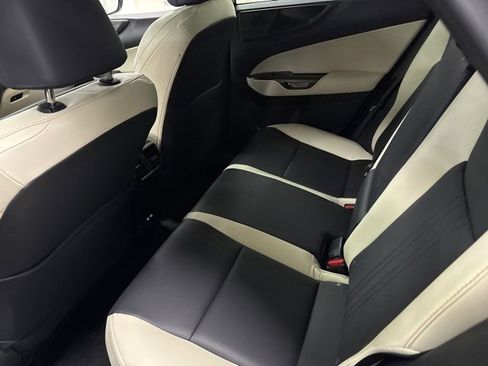 Used 2024 Lexus NX 350 350h Base image 15