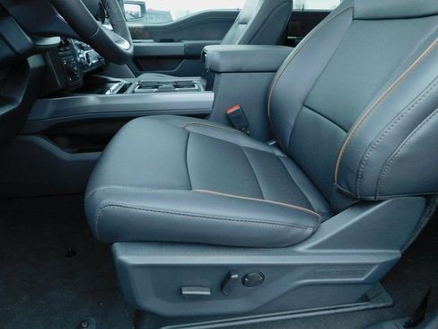 New 2026 Ford F350 Lariat w/ Lariat Ultimate Package image 28