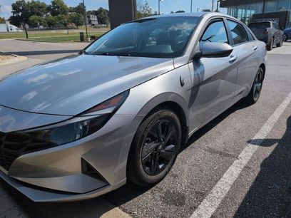 Used 2023 Hyundai Elantra SEL