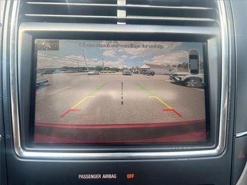 Used 2016 Lincoln MKX Reserve w/ Climate Package AWD/4WD image 17