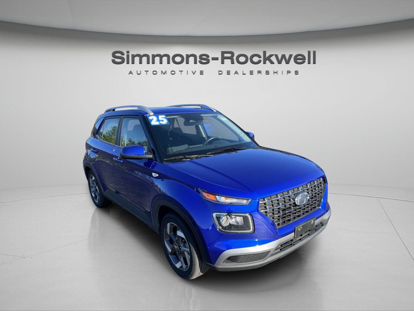 Used 2025 Hyundai Venue SEL FWD image 7