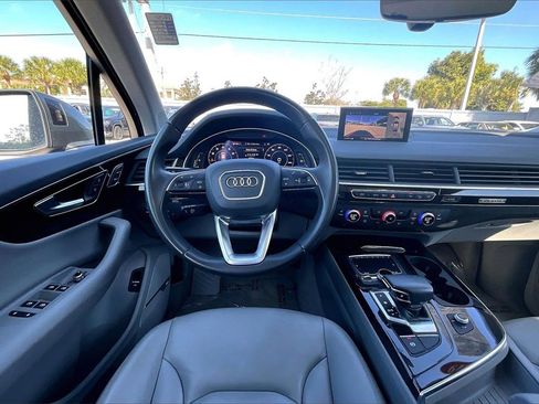 Used 2019 Audi Q7 3.0T Premium Plus image 19