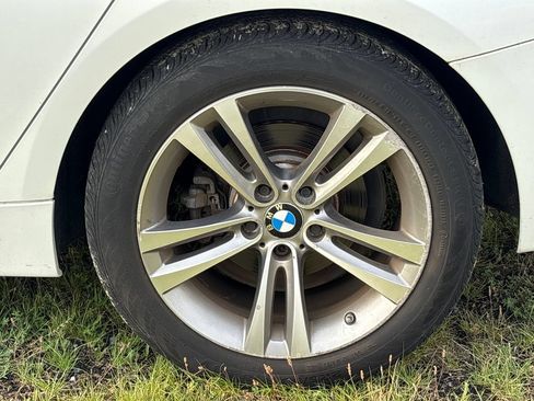 Used 2017 BMW 330i Gran Turismo xDrive AWD/4WD image 8