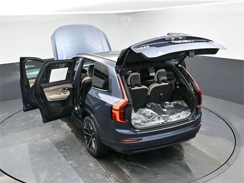 New 2026 Volvo XC90 T8 Ultra image 44