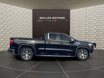 Used 2020 GMC Sierra 1500 SLE w/ SLE Value Package
