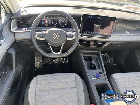 Certified 2025 Volkswagen Tiguan S image 8