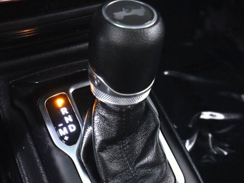 Used 2023 Jeep Wrangler Unlimited AWD/4WD image 22
