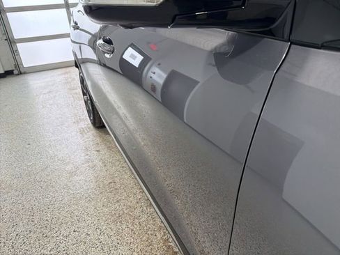 Used 2022 Chevrolet Bolt EUV Premier w/ Launch Edition image 12