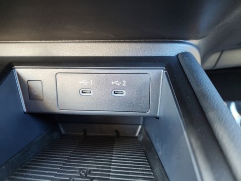 New 2026 Nissan Kicks SR w/ Cold Weather Package image 13