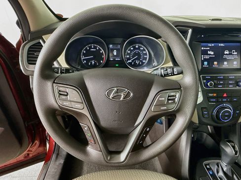 Used 2017 Hyundai Santa Fe Sport FWD image 11