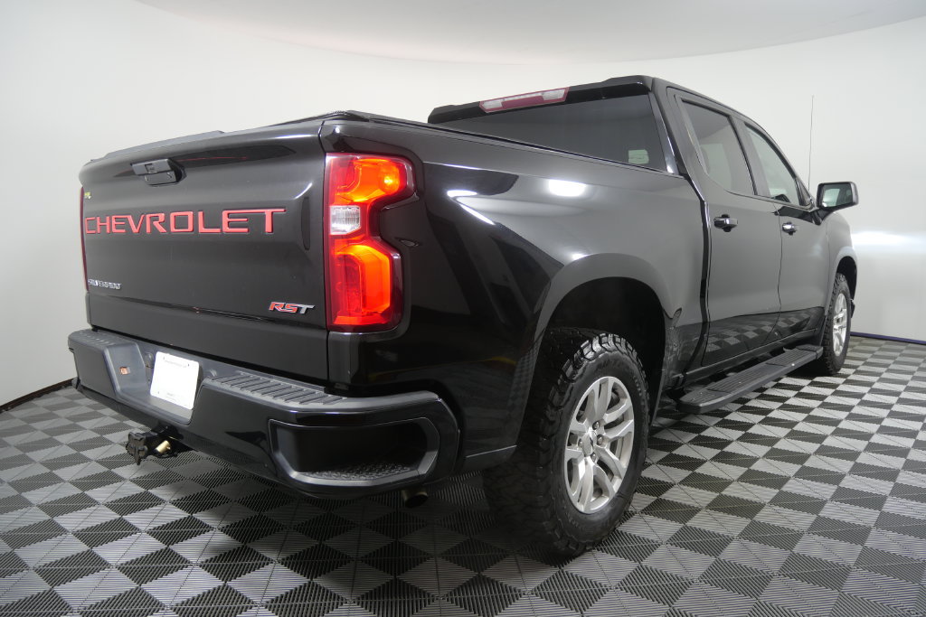 Used 2021 Chevrolet Silverado 1500 RST RWD image 4