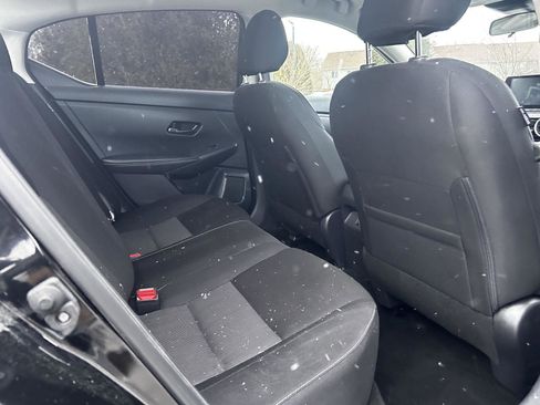 Used 2025 Nissan Sentra SV image 14