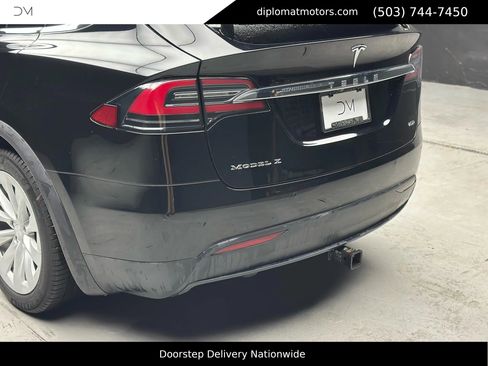 Used 2017 Tesla Model X 100D image 15