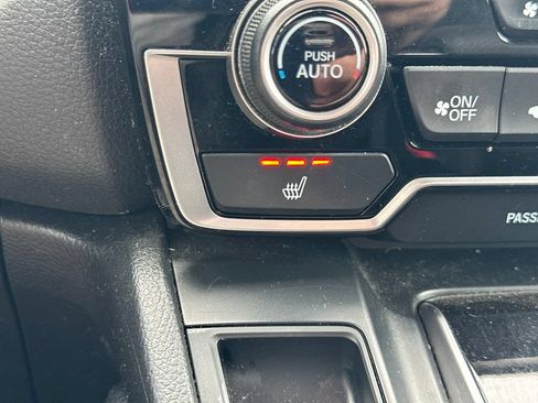Used 2019 Honda CR-V EX image 6