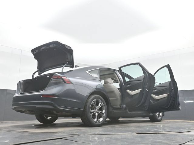 Used 2023 Honda Accord EX image 53