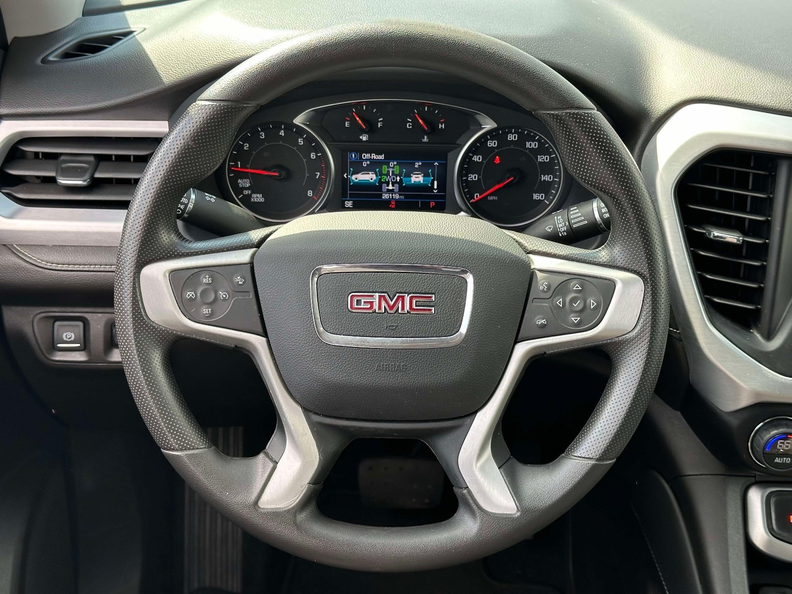 Used 2023 GMC Acadia SLE w/ Driver Convenience Package AWD/4WD image 17