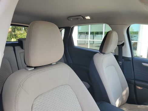 Used 2022 Ford Escape SE w/ Convenience Package FWD image 24