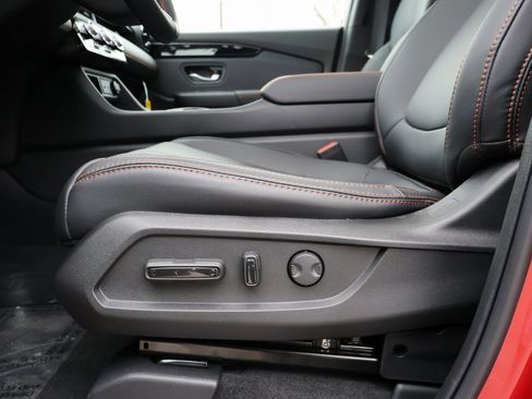 New 2025 Honda Pilot TrailSport image 22