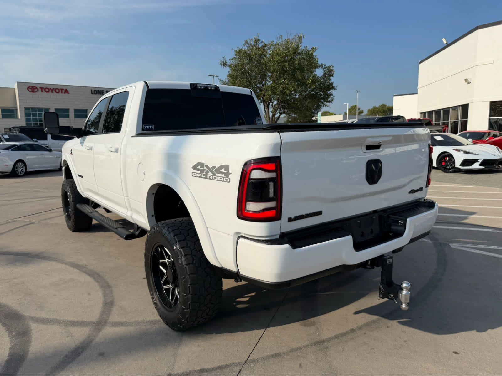 Used 2022 RAM 2500 Laramie w/ Night Edition AWD/4WD image 4