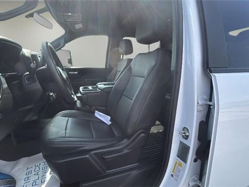 Used 2021 GMC Sierra 2500 2WD Crew Cab w/ Convenience Package image 17