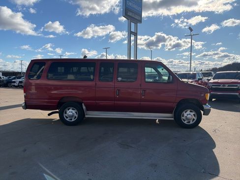 Used 1998 Ford E-350 and Econoline 350 XL image 4