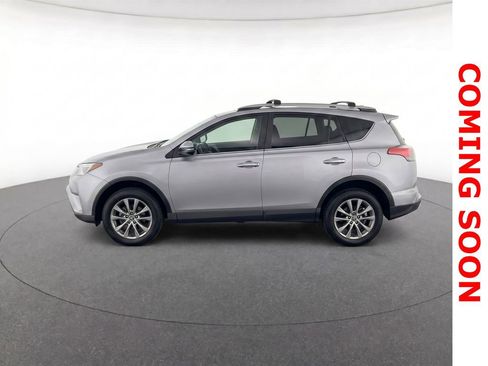 Used 2017 Toyota RAV4 Platinum AWD/4WD image 8