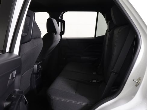 Used 2025 Toyota 4Runner SR5 image 27