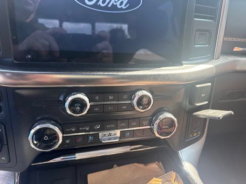 Used 2022 Ford F150 King Ranch w/ Equipment Group 601A High AWD/4WD image 16