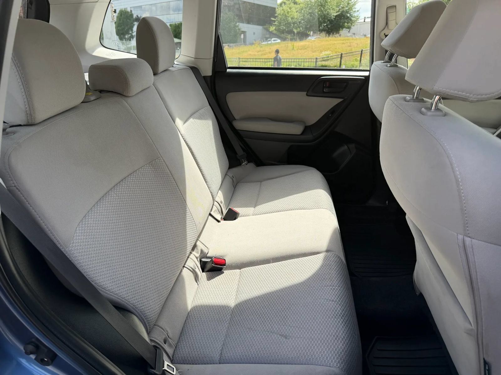 Used 2016 Subaru Forester 2.5i w/ Alloy Wheel Package AWD/4WD image 18