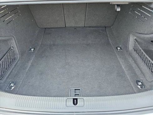 Used 2018 Audi A4 2.0T Ultra Premium Plus w/ Premium Plus Package image 6