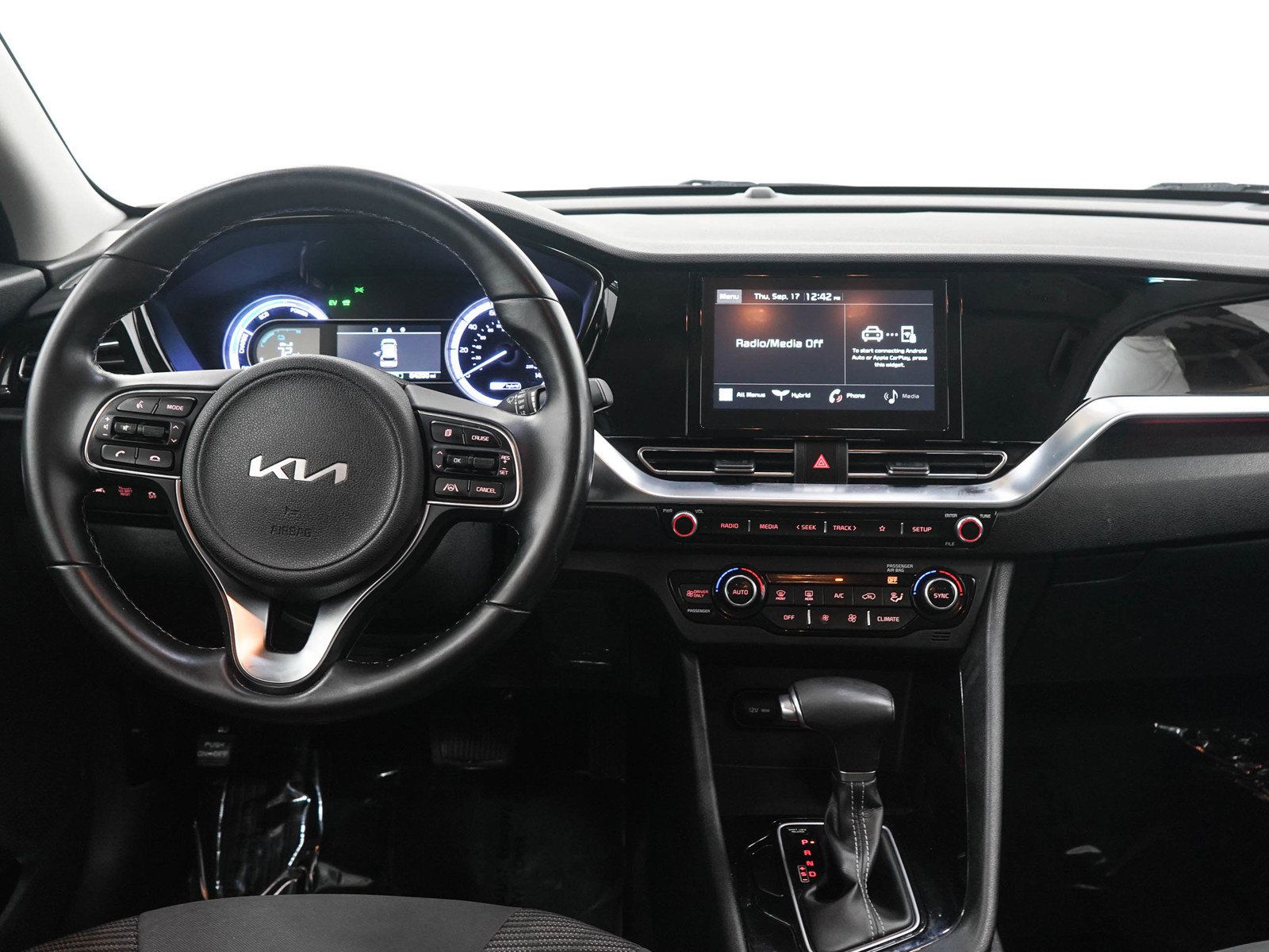 Used 2022 Kia Niro LXS FWD image 15