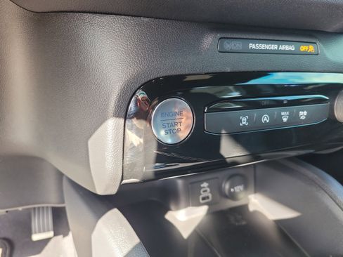 New 2026 Ford Escape ST-Line w/ Tech Pack #1 FWD image 19