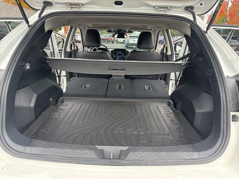 Used 2025 Subaru Crosstrek 2.5i Limited w/ Crosstrek Mirror Package image 17