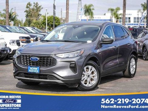 Certified 2024 Ford Escape Active FWD image 1